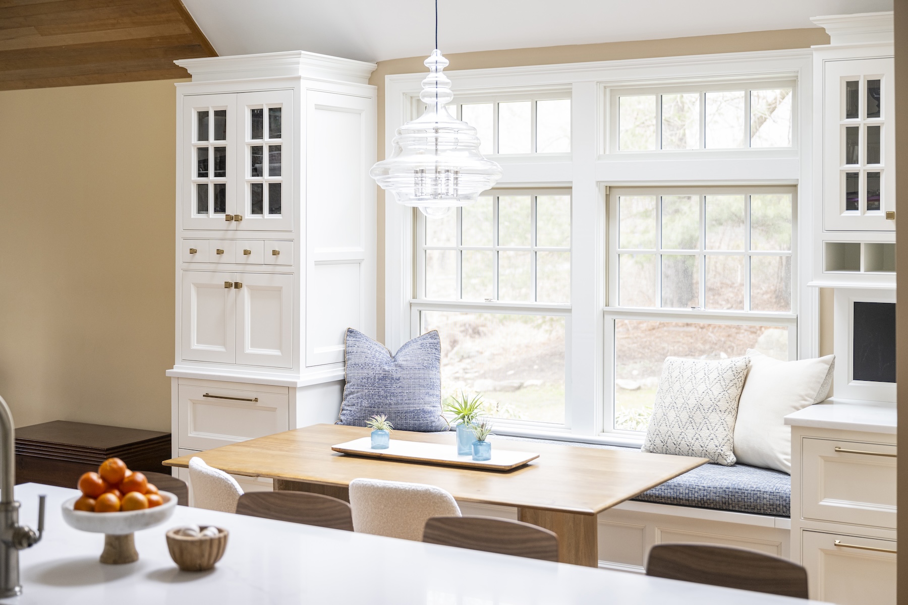 Small Ways to Refresh Your Home for Spring