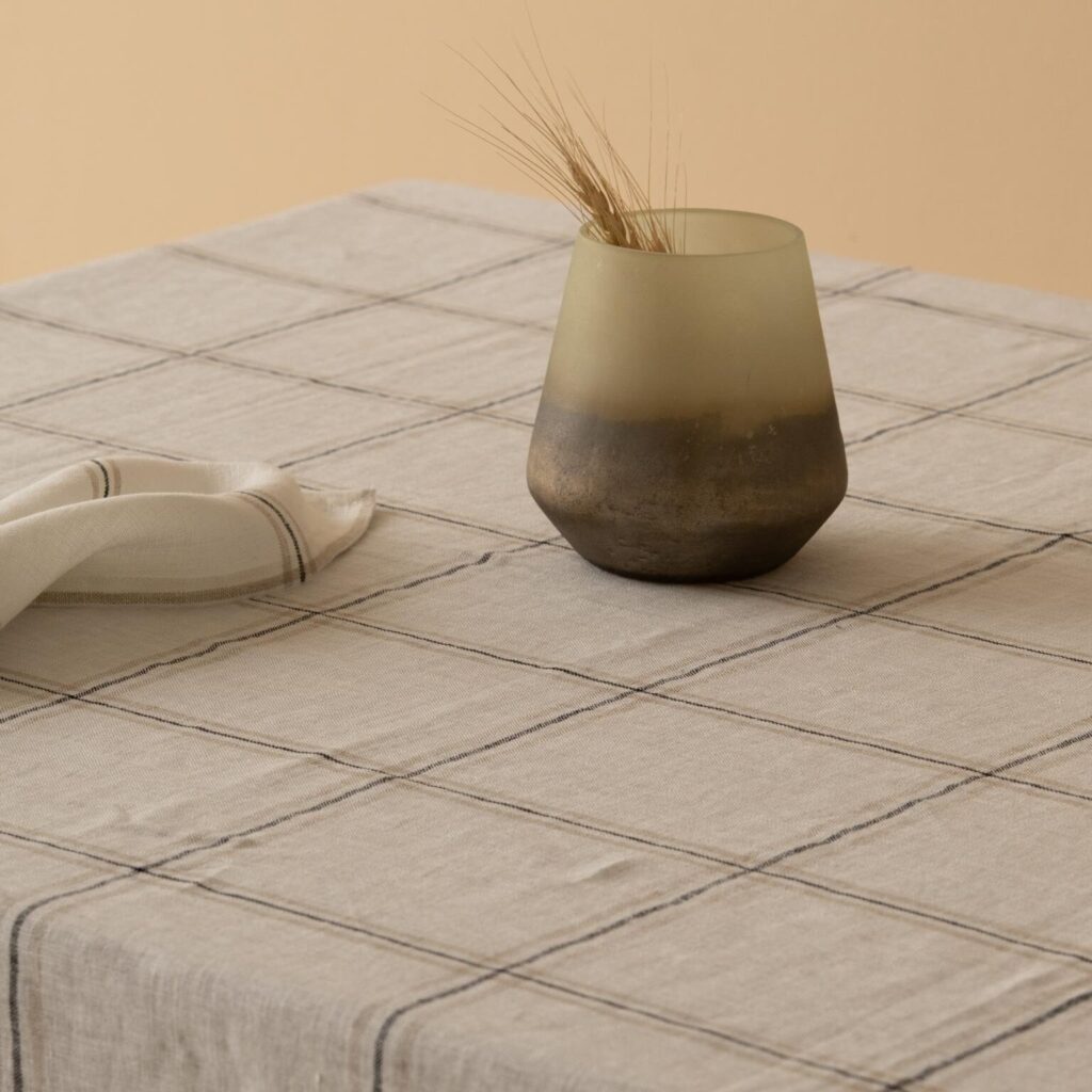 Debby Katz Interiors Tablecloths1