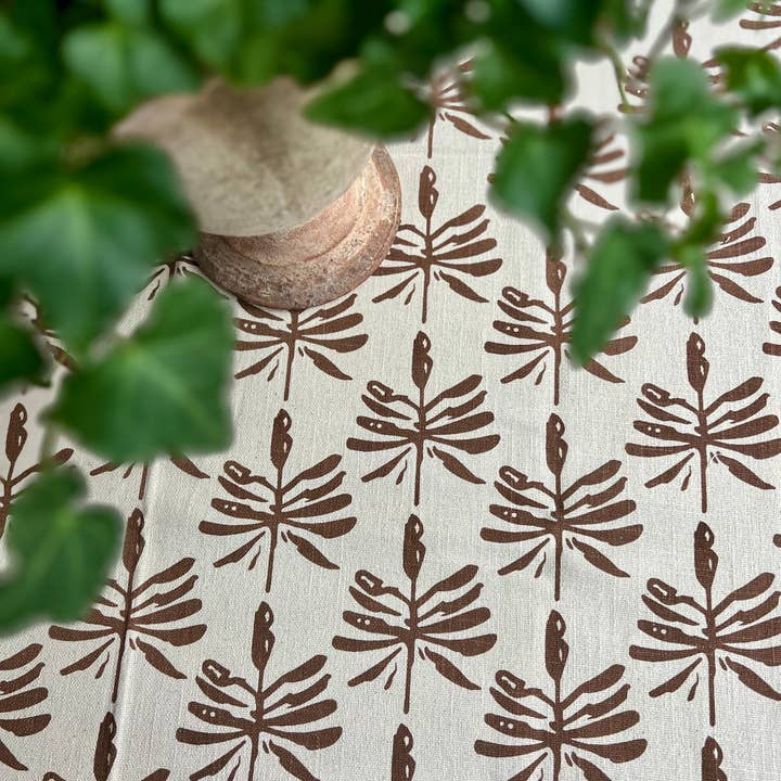 Debby Katz Interiors Tablecloths2